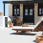 Hotel Vrachia & Koloumpos