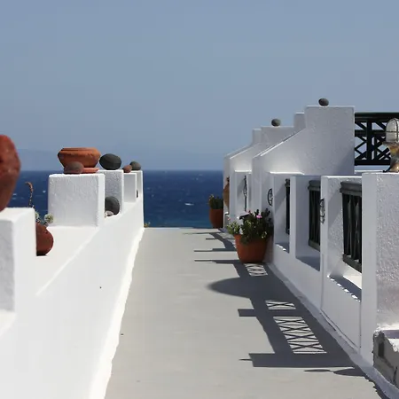Vrachia & Hotel Koloumpos