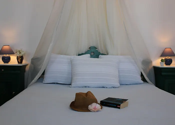 Vrachia & 2* Koloumpos