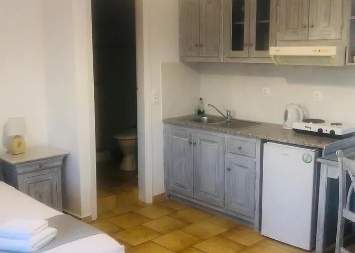 Szálloda Vrachia & 2*